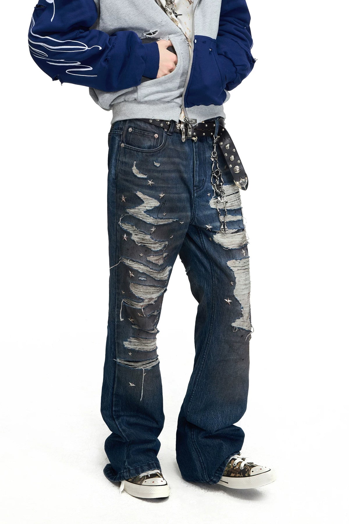 Star Stud Embroidered Washed Ripped Flared Jeans