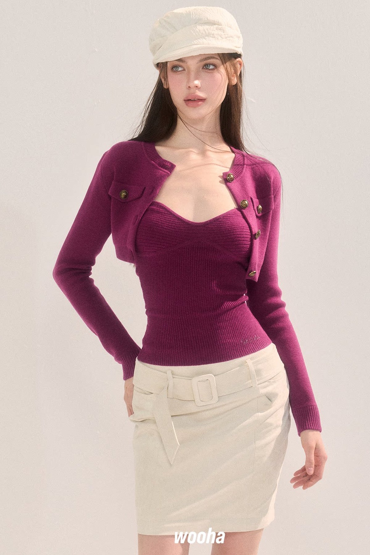 Gestricktes zweiteiliges Set aus Tube-Top und Jacke
