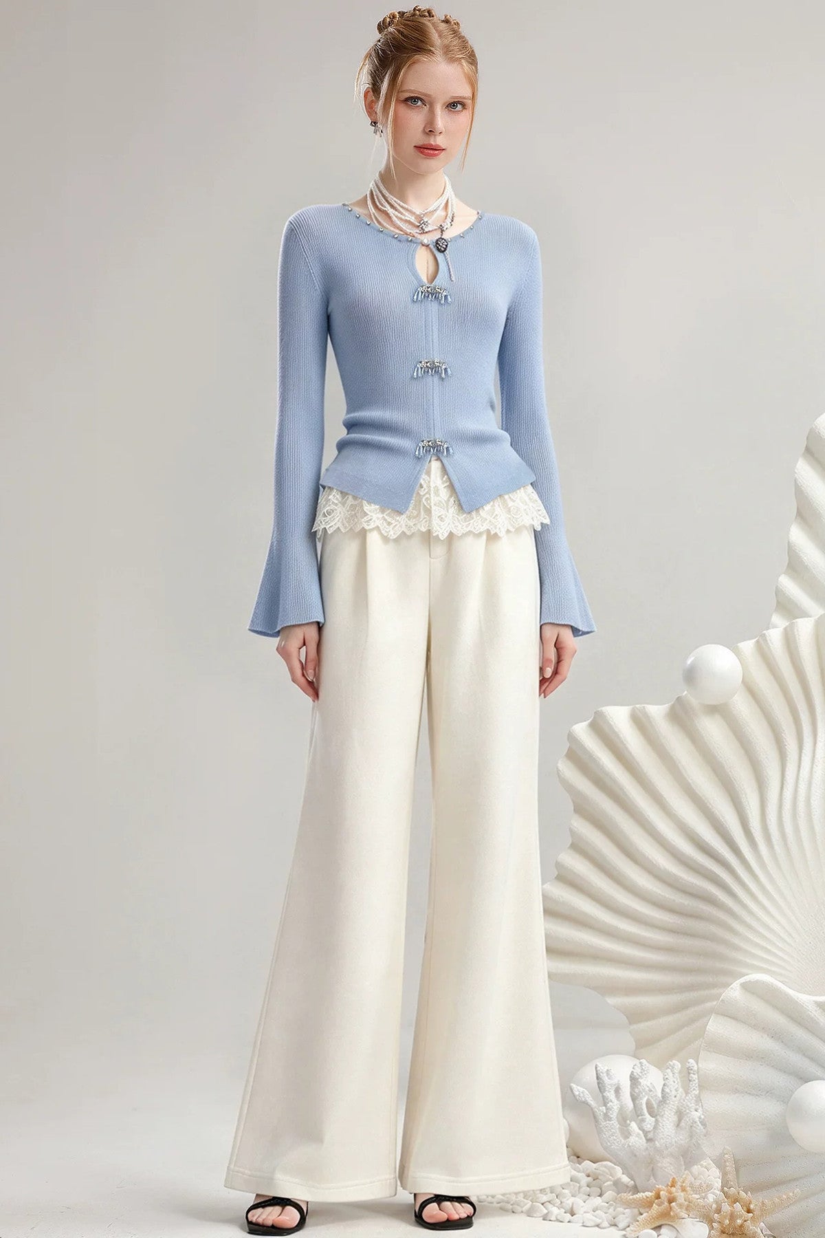Boat Neck Slim Fit Flare Sleeve Top