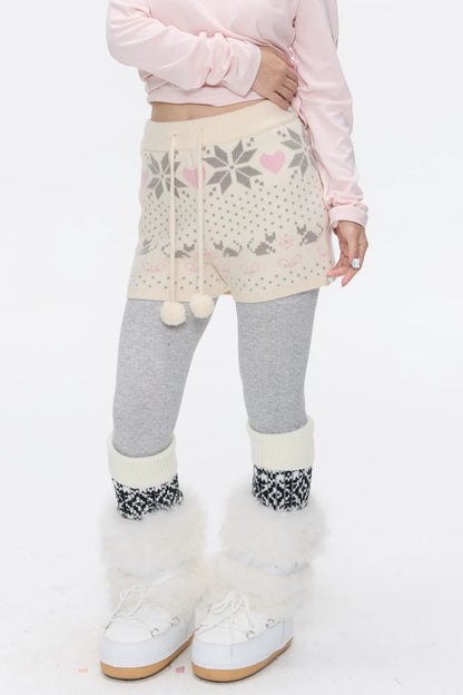 High-Waisted Snowflake Polka Dot Shorts