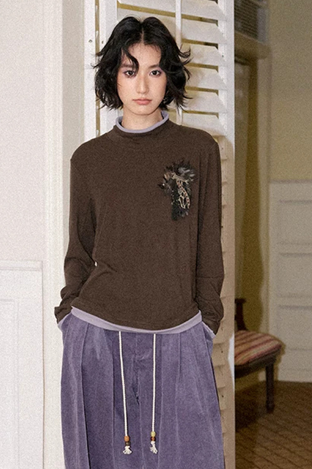Color-Blocking Half-High Collar Apple T-shirt