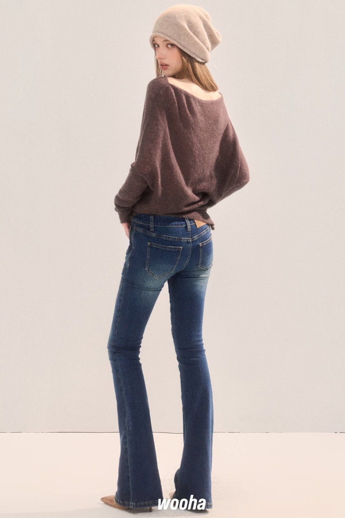Low-Waist Skinny Flared Denim Jeans