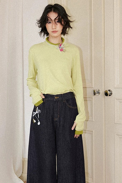 Color-Blocking Half-High Collar Apple T-shirt