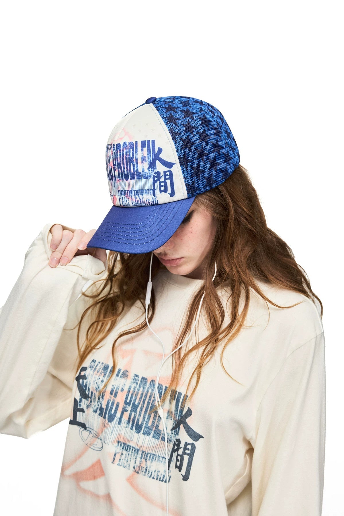 Heaven on Earth Mesh Trucker Cap