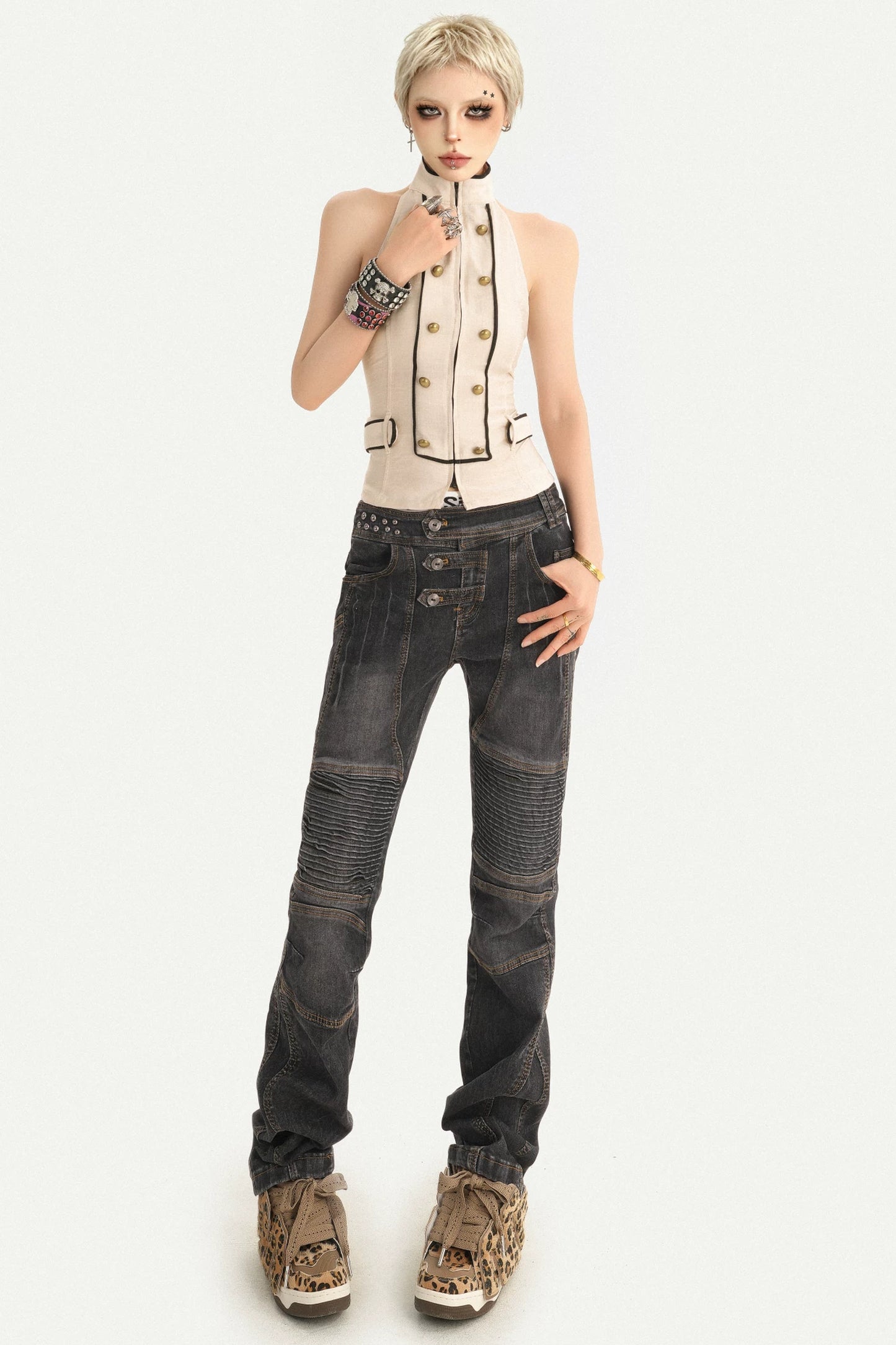 Gewaschene plissierte gerade Biker-Jeans