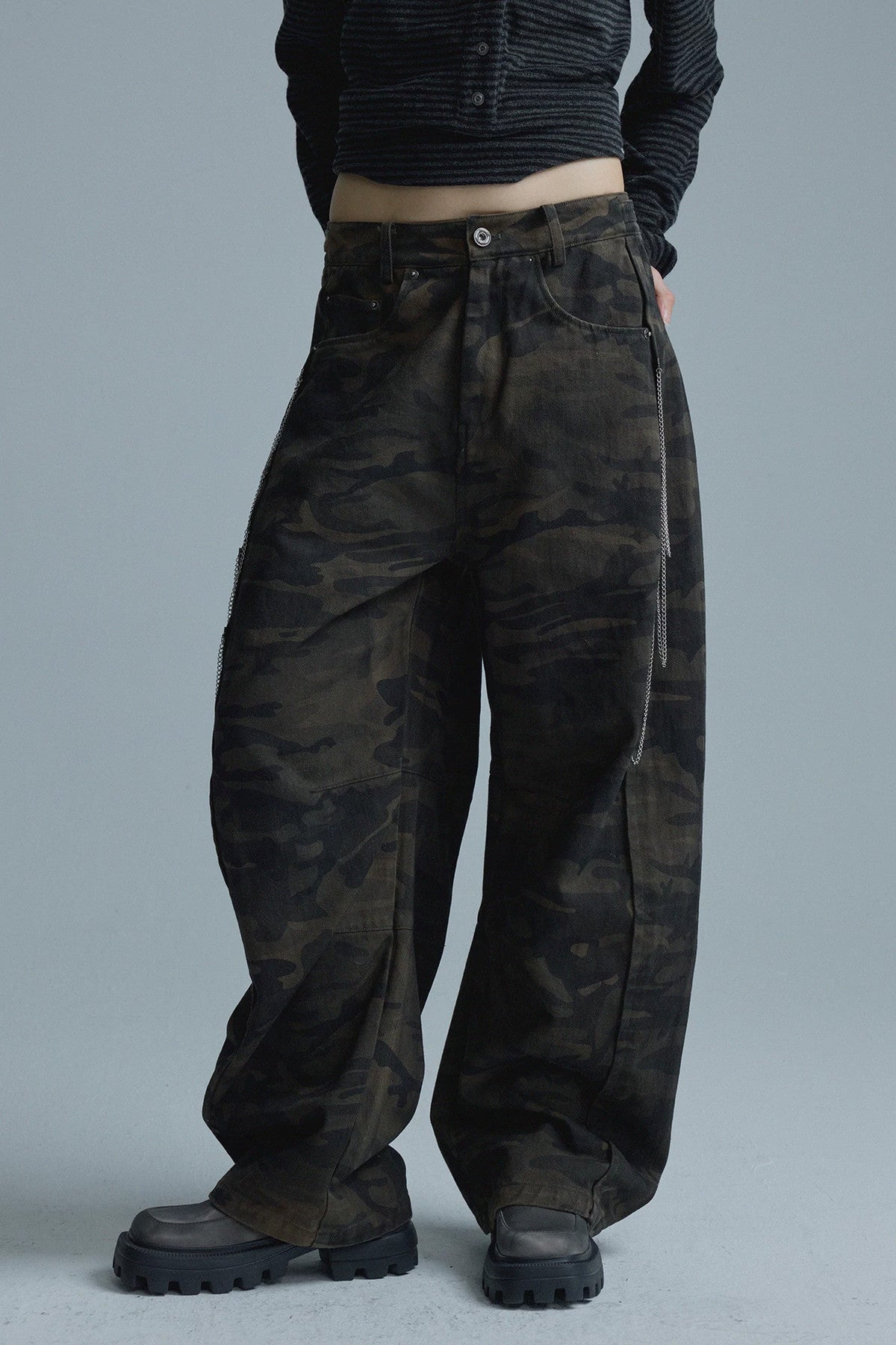 Chain Scimitar Camo Wide-Leg Pants
