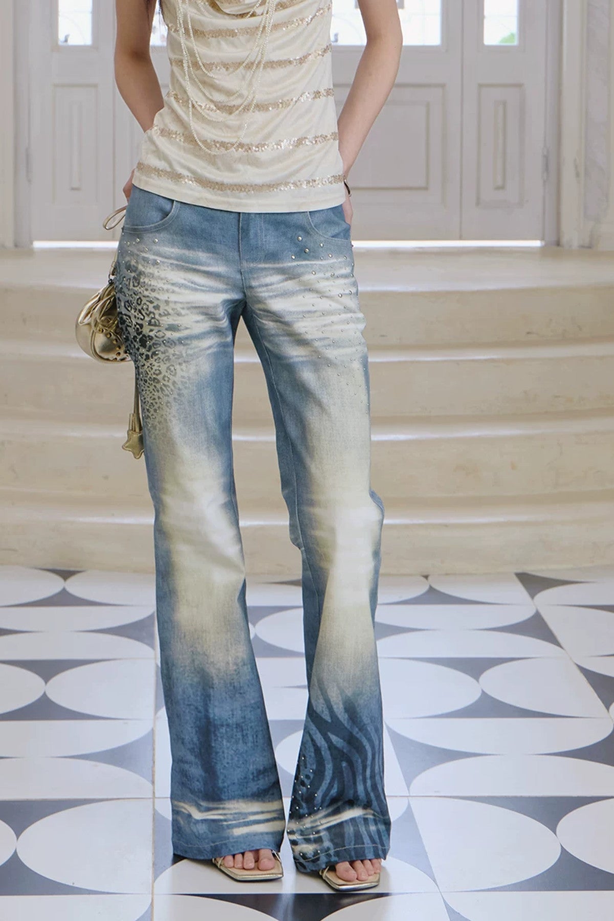 High-Stretch Washed Leopard Print Jeans