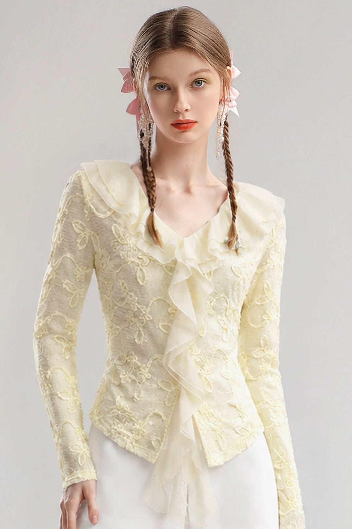 Yellow V-Neck Ruffle Straight Knit Top