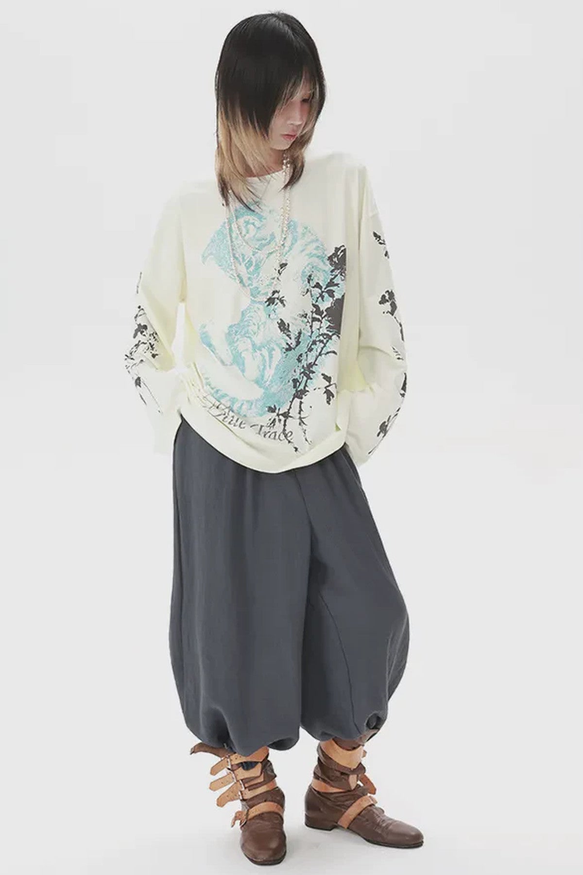 Distressed Cat Floral Long-Sleeve T-Shirt