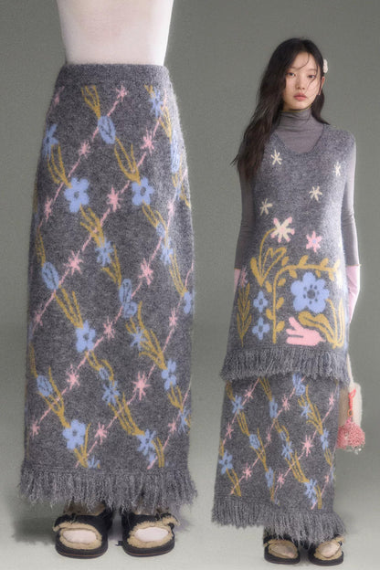 Tulip Floral Jacquard Knit Tassel Skirt